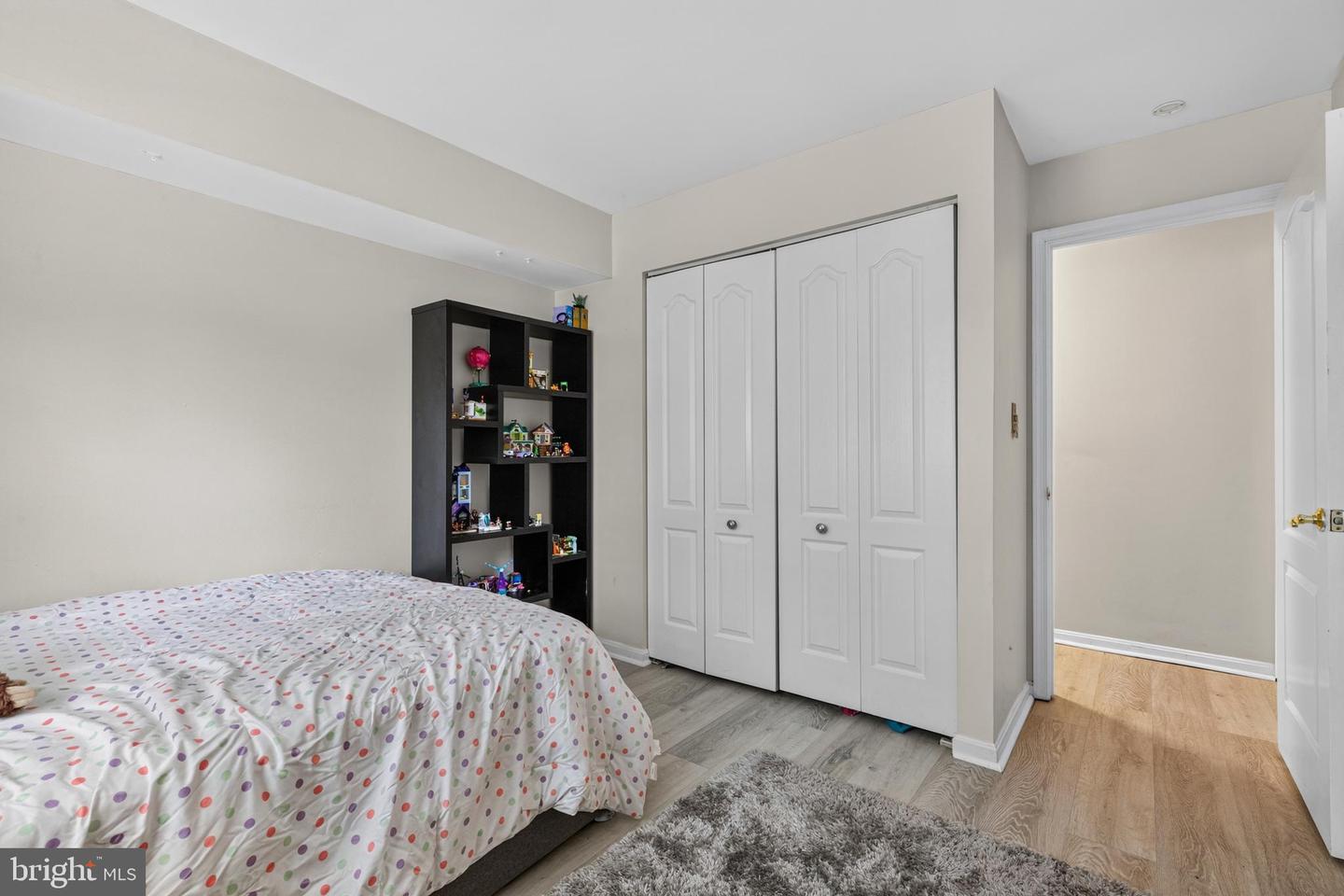 8337 Montgomery Run Rd #D &mdash; Photo 12